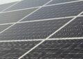 À Quimper, la blanchisserie interhospitalière mise sur le solaire pour réduire son empreinte énergétique